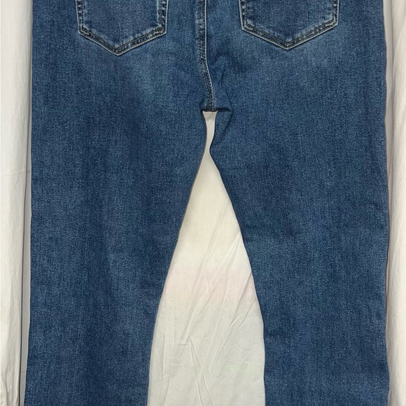 Jeans - Picture 4 of 5